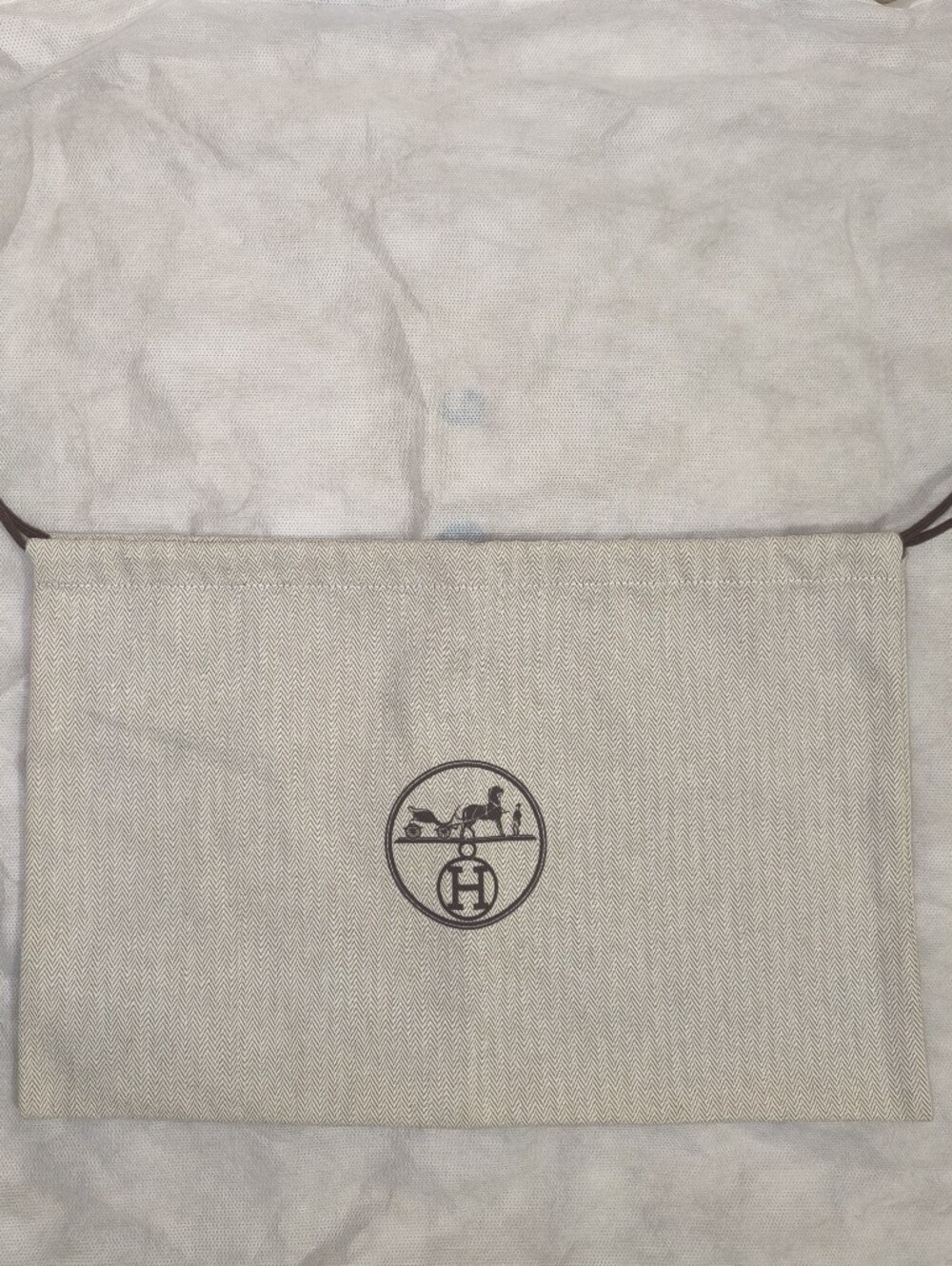 Hermes Drawing Dust Bag MEDIUM - Picture 8 of 13